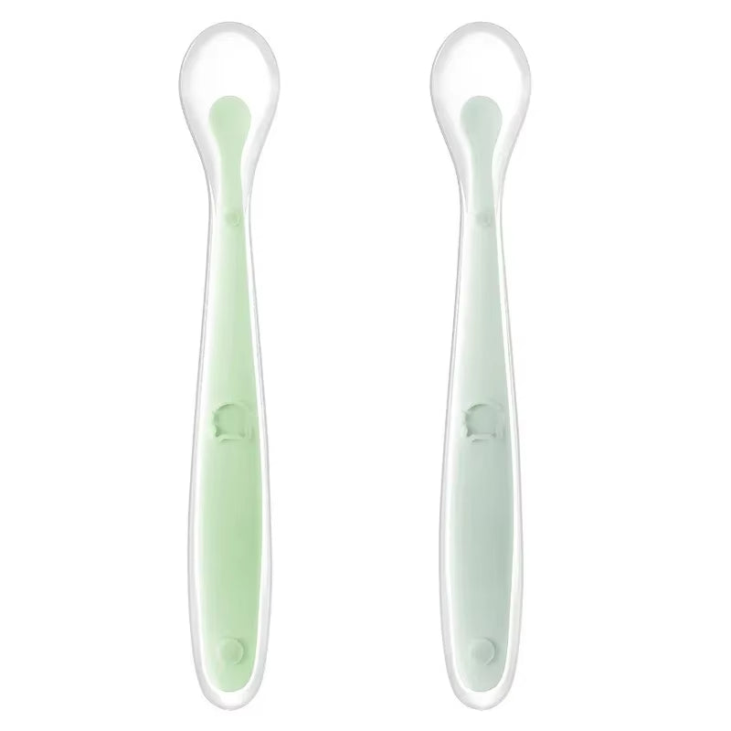 Cuillère en silicone pour bébé