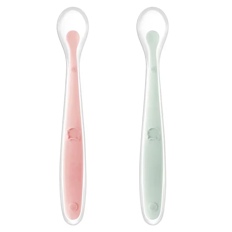 Cuillère en silicone pour bébé