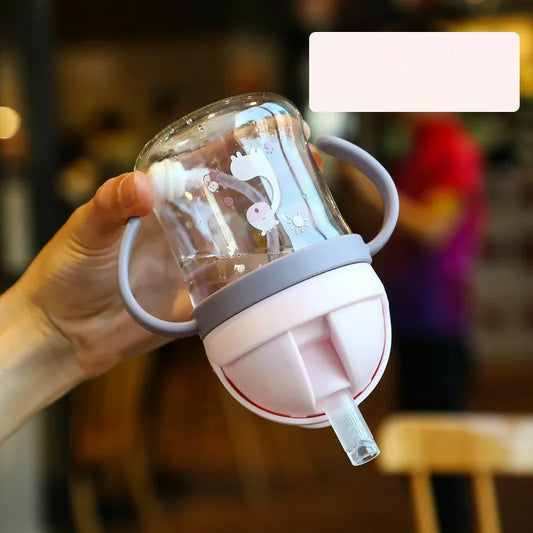 Tasse bébé  avec paille